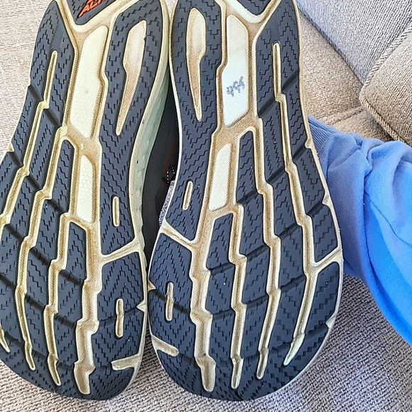 Altra Mens Size 11.5 Medium Torin 7 Gray Cushioned Running Shoes Sneakers - Picture 4 of 9